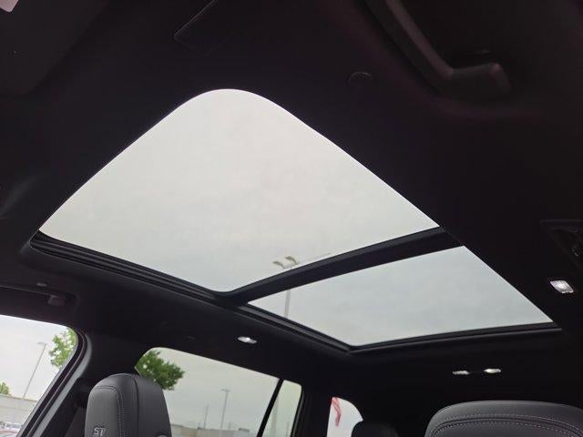 2026 Buick Enclave Sport Touring - Photo 18