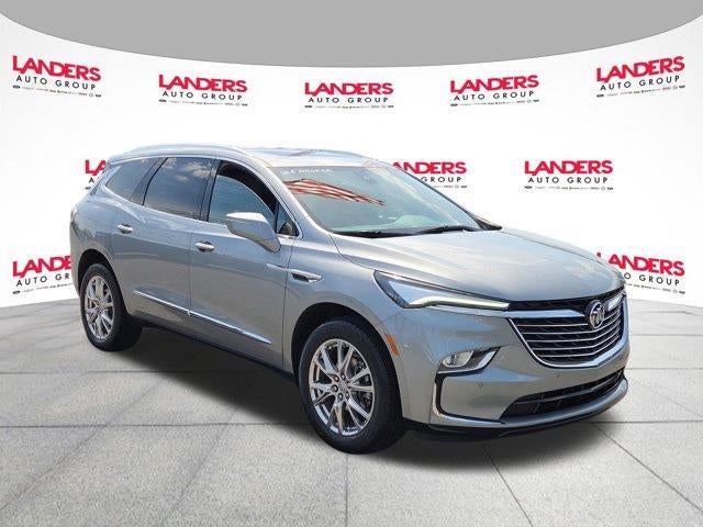 2024 Buick Enclave Essence
