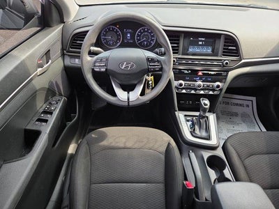2020 Hyundai Elantra SE