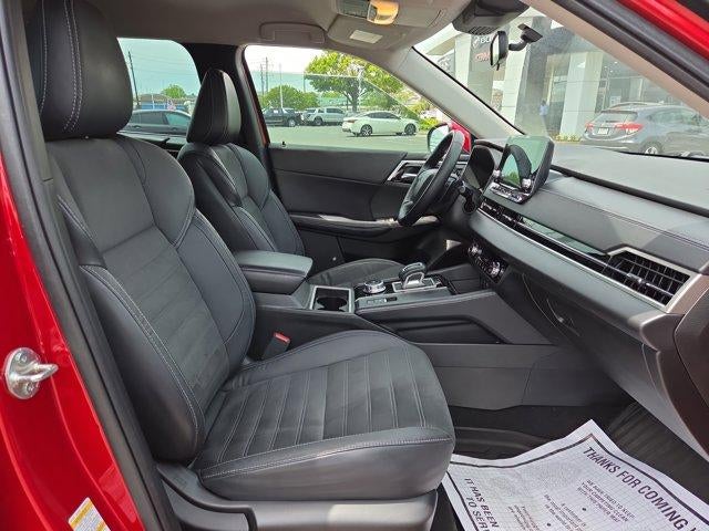 2023 Mitsubishi Outlander SE