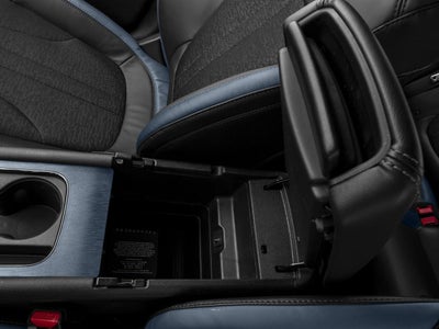 2016 Chrysler 200 4dr Sdn S FWD