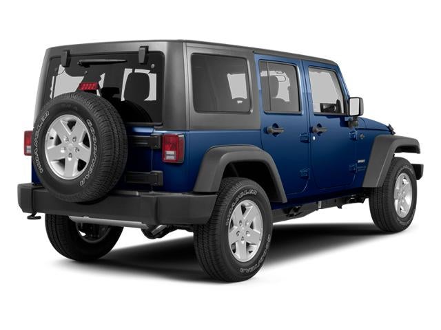 2013 Jeep Wrangler Unlimited 4WD 4dr Sahara