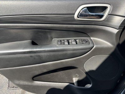 2021 Jeep Grand Cherokee Laredo X 4x4