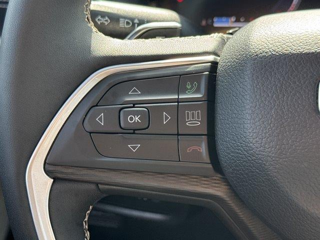 2023 Jeep Grand Cherokee L Altitude X 4x4