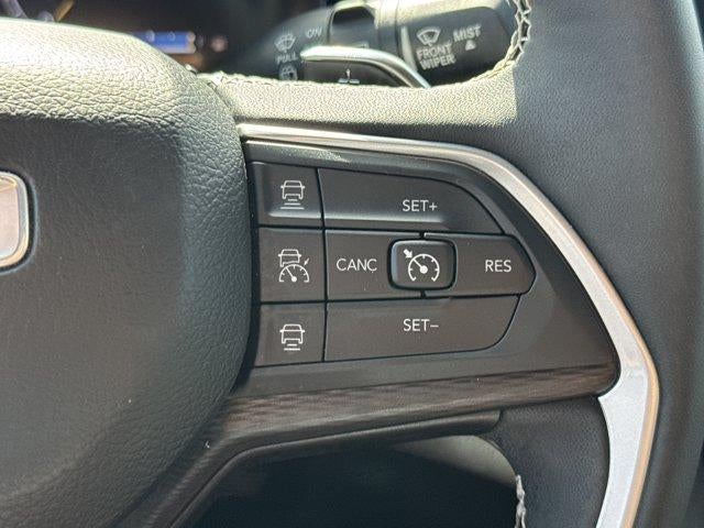 2023 Jeep Grand Cherokee L Altitude X 4x4