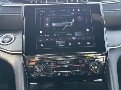 2023 Jeep Grand Cherokee L Altitude X 4x4
