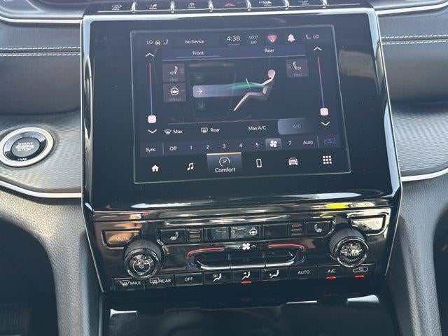 2023 Jeep Grand Cherokee L Altitude X 4x4