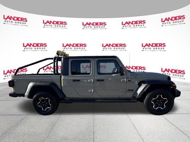 2020 Jeep Gladiator Sport S photo 2