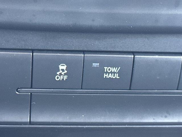 2020 RAM 1500 Classic Tradesman 4x2 Quad Cab 6'4" Box