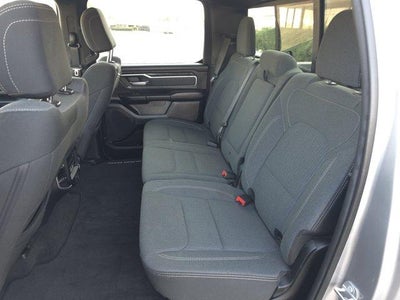 2022 RAM 1500 Big Horn 4x4 Crew Cab 5'7" Box