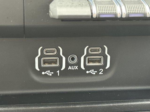 2022 RAM 1500 Rebel 4x4 Crew Cab 5'7" Box