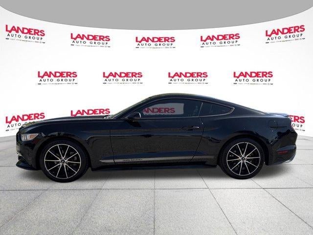 2017 Ford Mustang EcoBoost Fastback