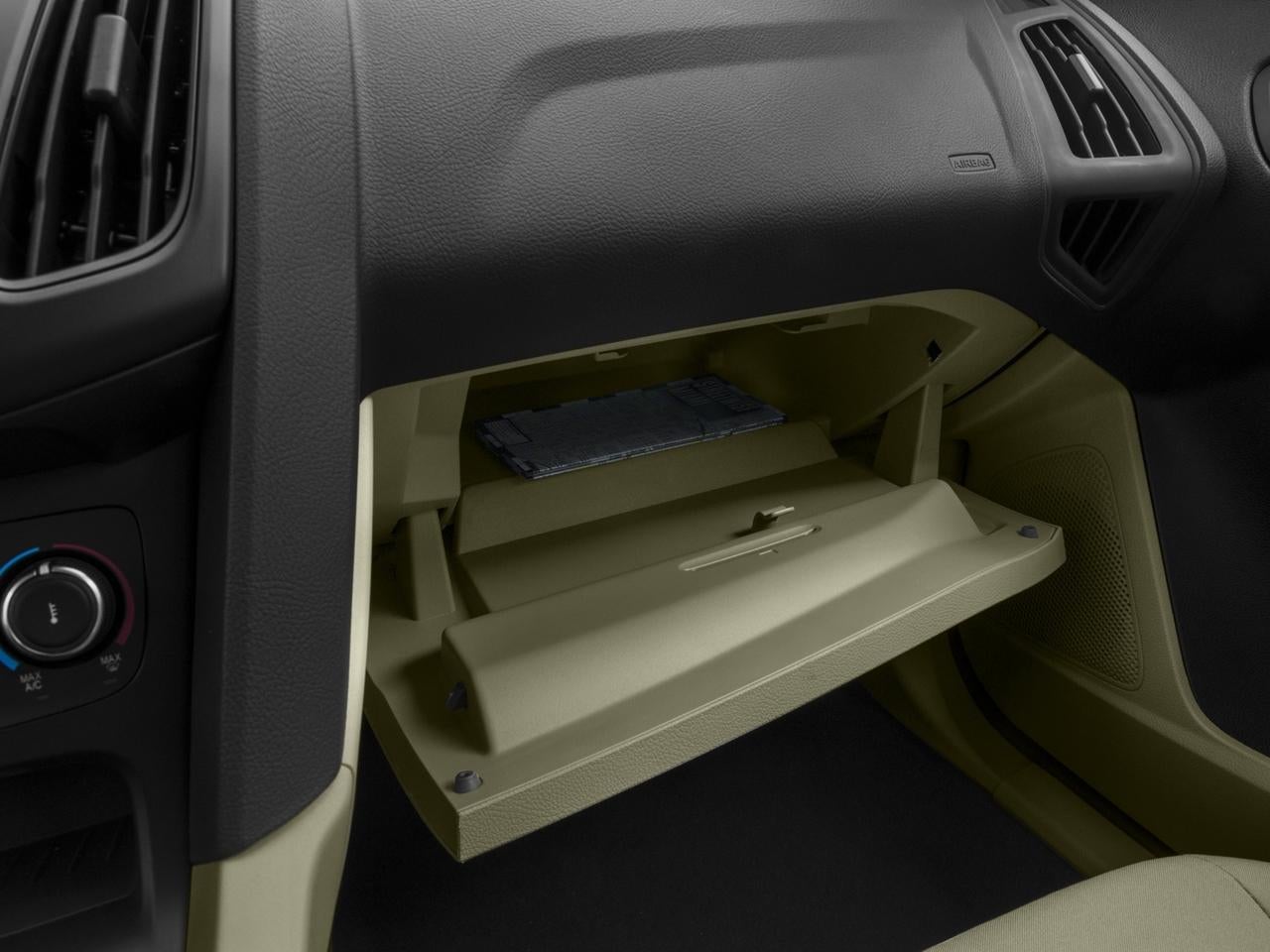 2016 Ford Focus 4dr Sdn S