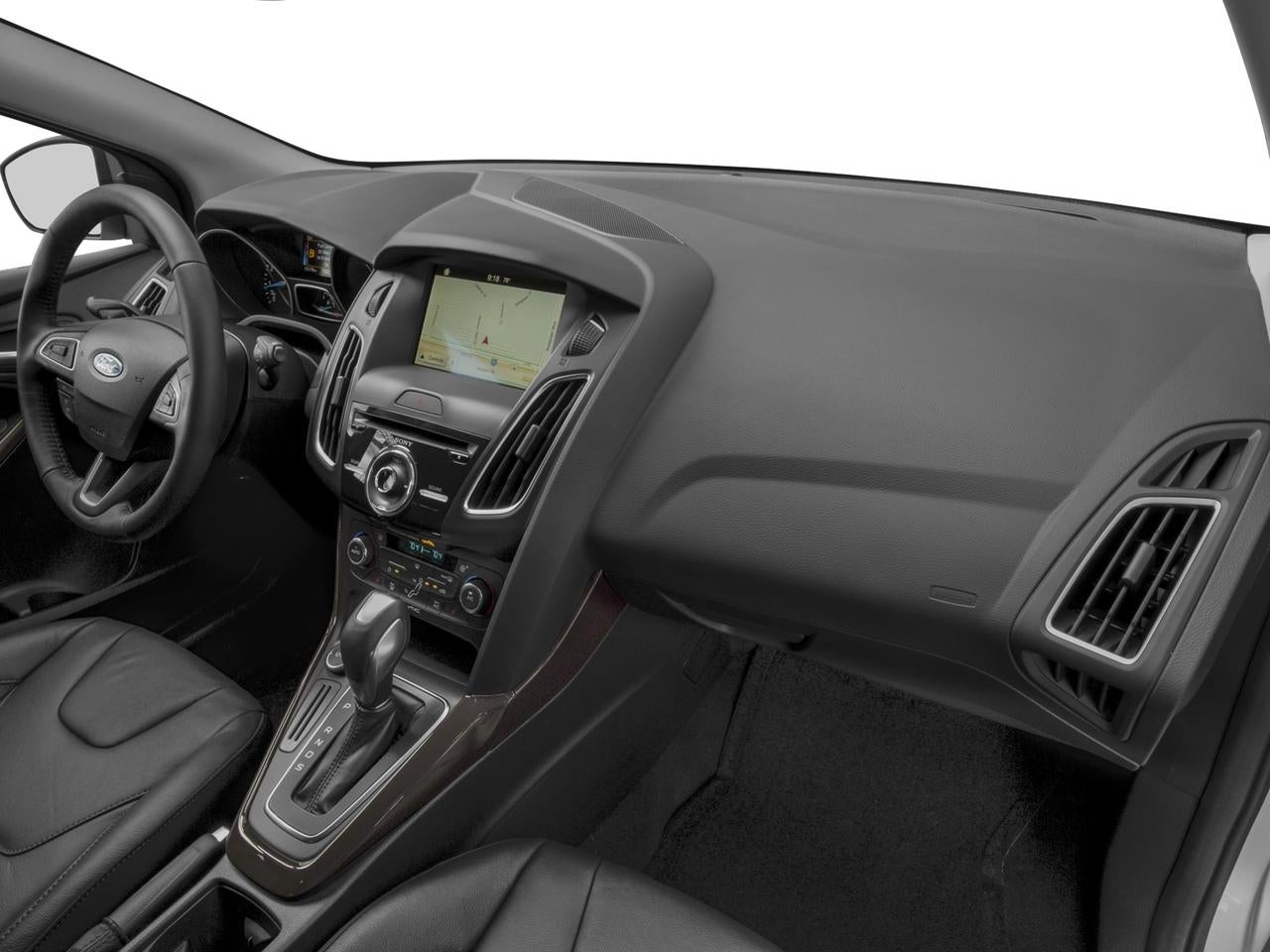 2017 Ford Focus Titanium Hatch