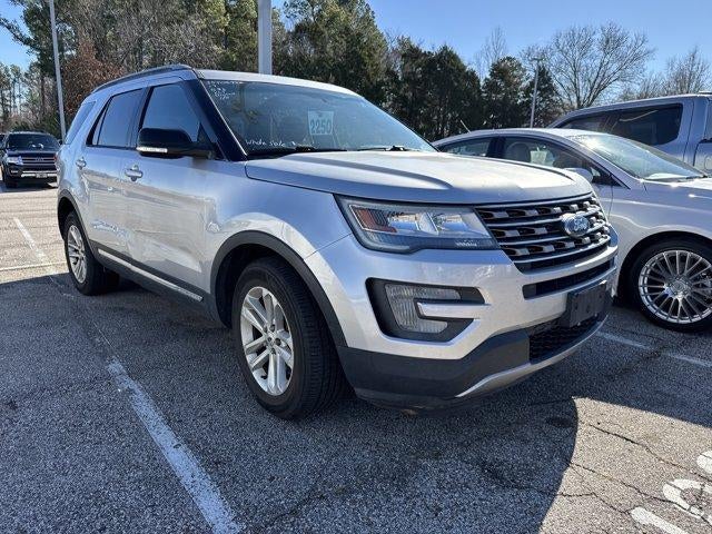 2017 Ford Explorer XLT FWD