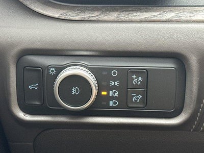 2022 Ford Explorer Platinum RWD