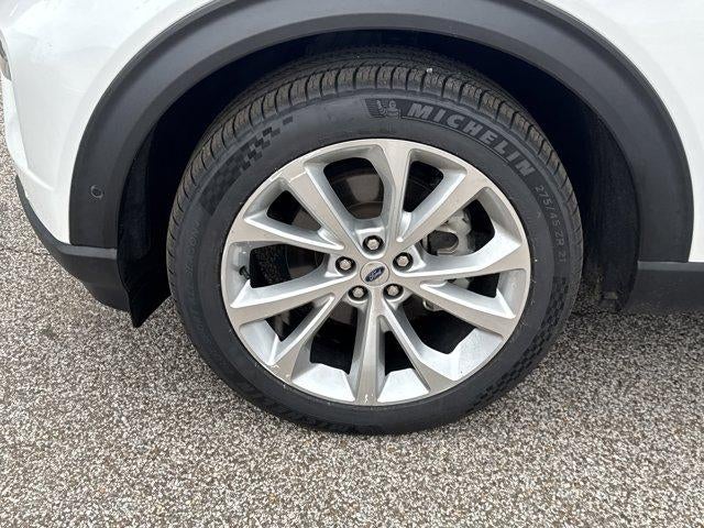 2022 Ford Explorer Platinum RWD