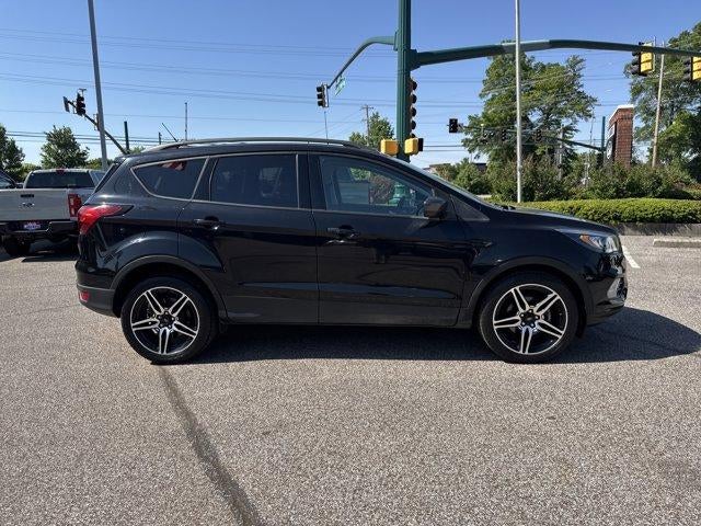 2019 Ford Escape SEL FWD