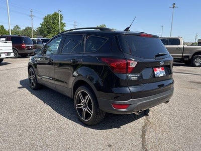 2019 Ford Escape SEL FWD