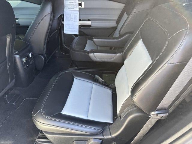 2024 Ford Explorer XLT RWD