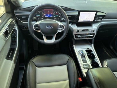 2024 Ford Explorer XLT RWD