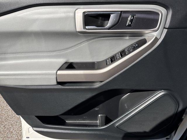 2024 Ford Explorer XLT RWD