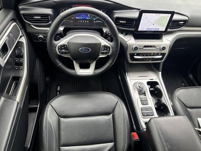 2021 Ford Explorer XLT RWD