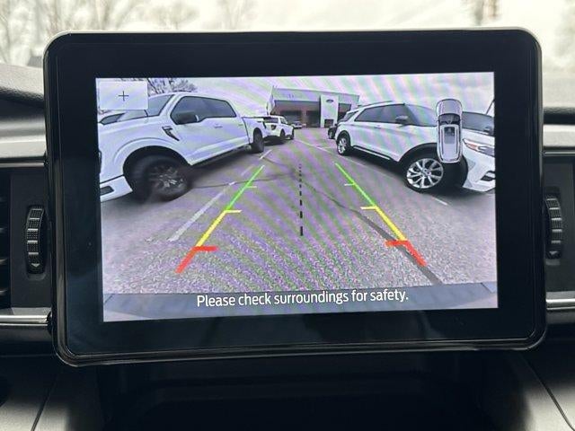 2021 Ford Explorer XLT RWD