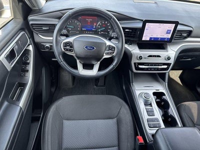 2022 Ford Explorer XLT RWD