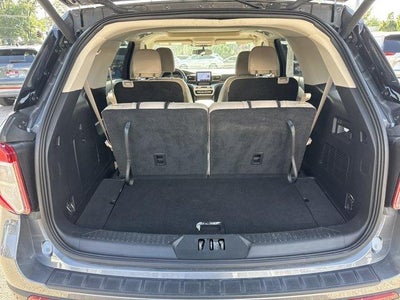 2022 Ford Explorer XLT RWD