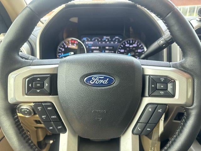 2019 Ford Super Duty F-250 SRW LARIAT 4WD Crew Cab 6.75' Box
