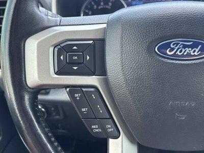 2022 Ford Super Duty F-250 SRW LARIAT 4WD Crew Cab 6.75' Box