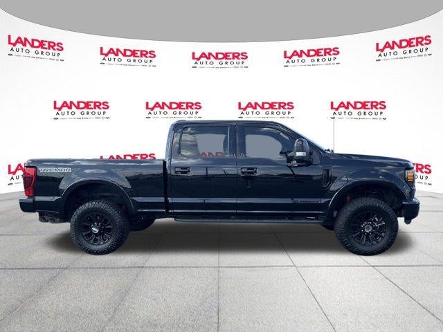 2022 Ford Super Duty F-250 SRW LARIAT 4WD Crew Cab 6.75' Box