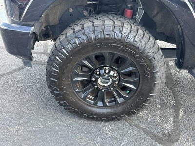 2022 Ford Super Duty F-250 SRW LARIAT 4WD Crew Cab 6.75' Box