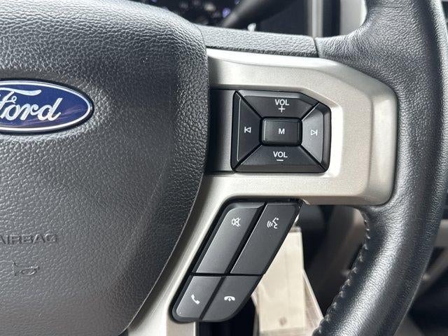 2020 Ford Super Duty F-250 SRW LARIAT 4WD Crew Cab 6.75' Box