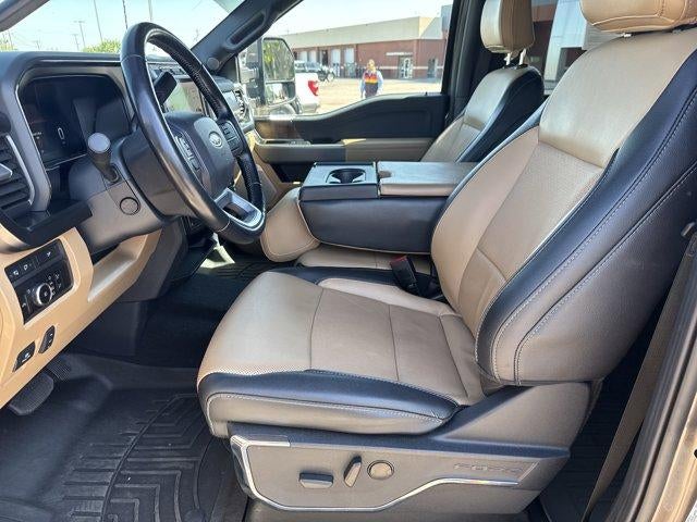 2023 Ford Super Duty F-250 SRW LARIAT 4WD Crew Cab 6.75' Box