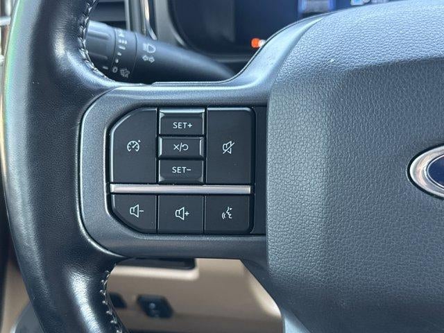 2023 Ford Super Duty F-250 SRW LARIAT 4WD Crew Cab 6.75' Box