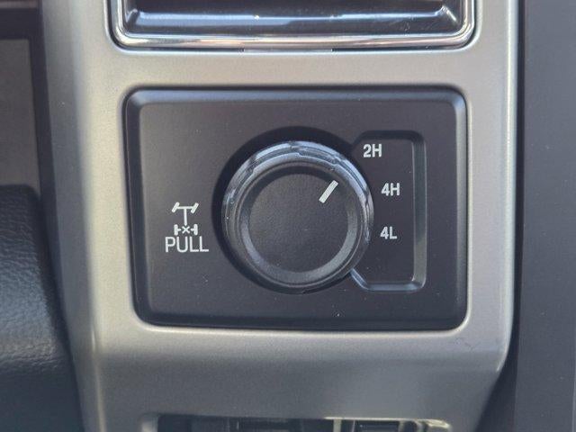 2020 Ford Super Duty F-350 SRW LARIAT 4WD Crew Cab 6.75' Box