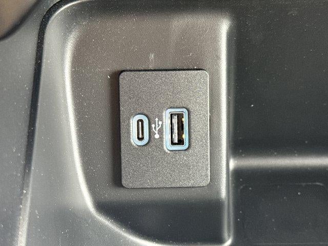 2023 Ford F-150 XL 2WD SuperCrew 5.5' Box