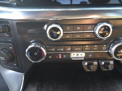 2022 Ford F-150 LARIAT 4WD SuperCrew 5.5' Box