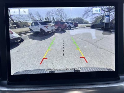 2022 Ford F-150 LARIAT 4WD SuperCrew 5.5' Box