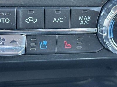 2022 Ford F-150 LARIAT 4WD SuperCrew 5.5' Box