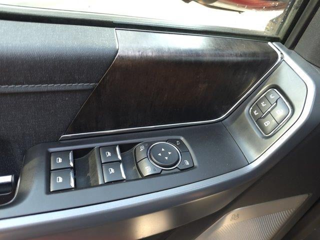 2022 Ford F-150 XL 4WD SuperCrew 5.5' Box