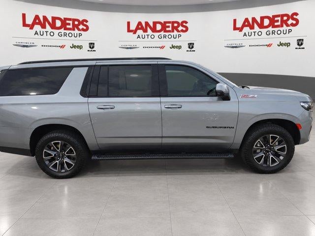 2023 Chevrolet Suburban 4WD Z71