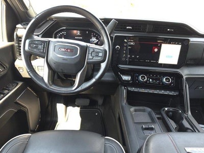2025 GMC Sierra 2500 HD Crew Cab Standard Box 4-Wheel Drive AT4X