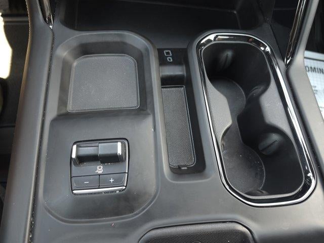 2025 GMC Sierra 2500 HD Crew Cab Standard Box 4-Wheel Drive AT4X