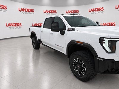 2025 GMC Sierra 2500 HD Crew Cab Standard Box 4-Wheel Drive AT4X
