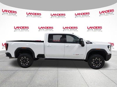 2025 GMC Sierra 2500 HD Crew Cab Standard Box 4-Wheel Drive AT4X
