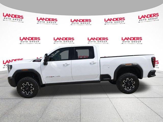 2025 GMC Sierra 2500 HD Crew Cab Standard Box 4-Wheel Drive AT4X