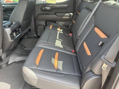 2022 GMC Sierra 1500 Crew Cab Short Box 4-Wheel Drive AT4